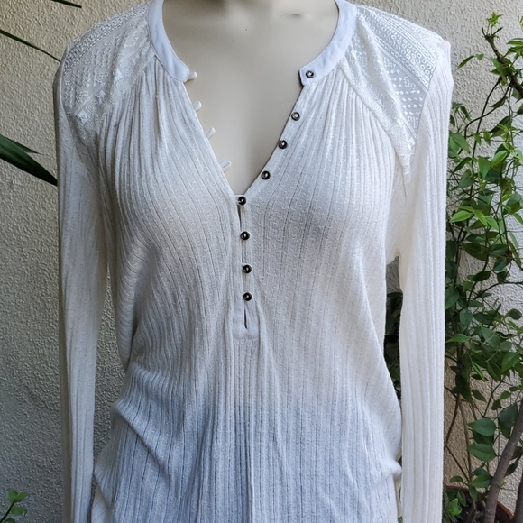 Lucky Brand Tops - Lucky brand top NEW VERY PRETTY DETAILS NWT